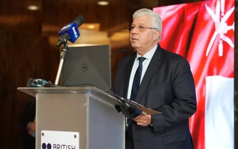 منحة علماء المستقبل.. وزير التعليم العالي يطلق مبادرة جديدة لدعم الطلاب المتميزين